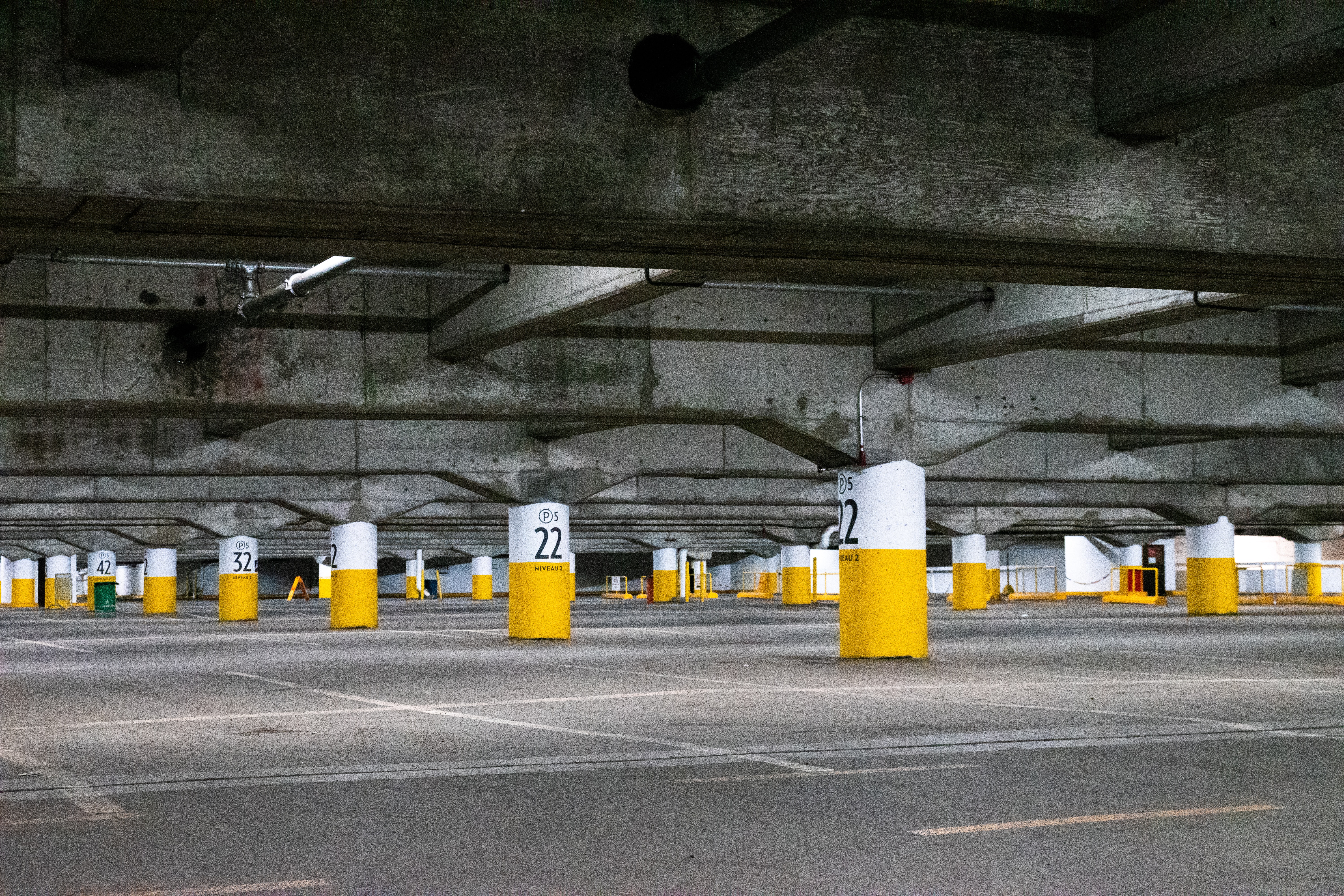 Parkingi w biurowcach – ewolucja czy rewolucja?